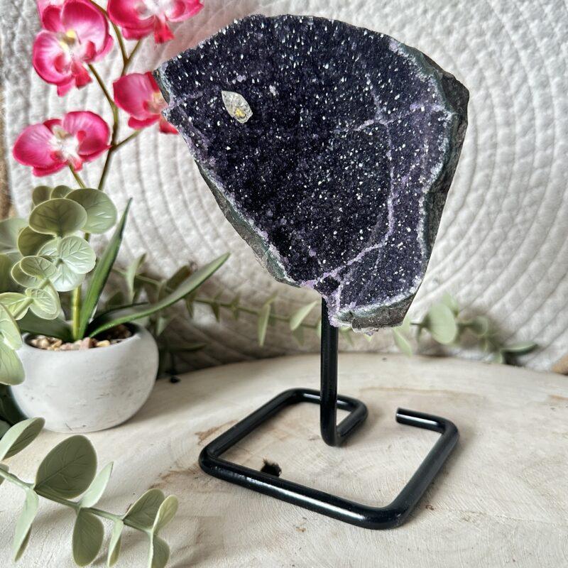 Amethist op standaard