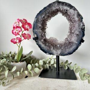 Amethist Portaal op standaard – Poort naar rust en balans