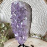 Amethist op standaard