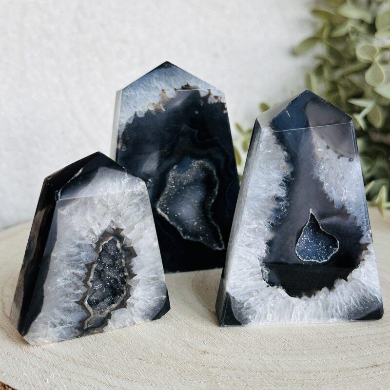 zwarte agaat obelisk