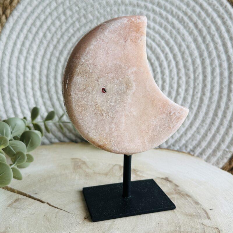 Roze Amethist Maan op zwarte standaard