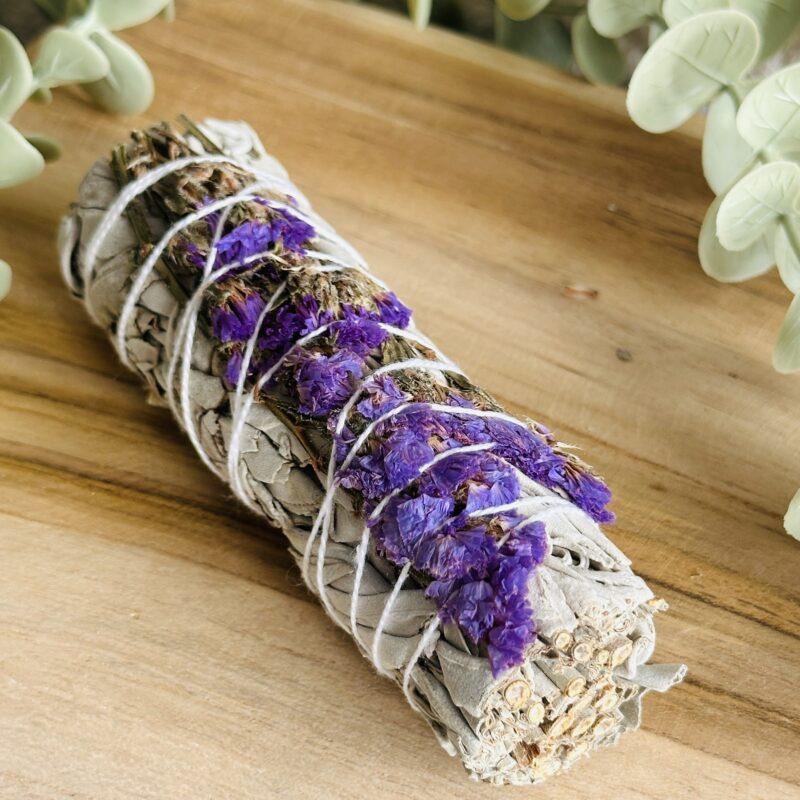 Witte salie smudge met paarse sinuata