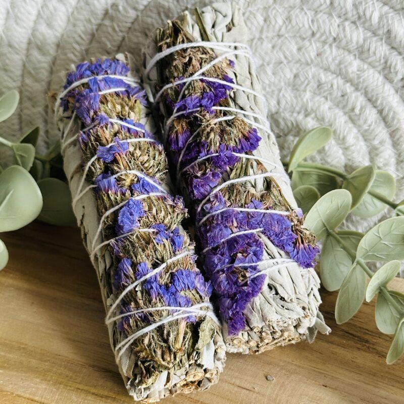 Witte salie smudge met paarse sinuata