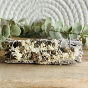 Witte salie smudge met witte sinuata