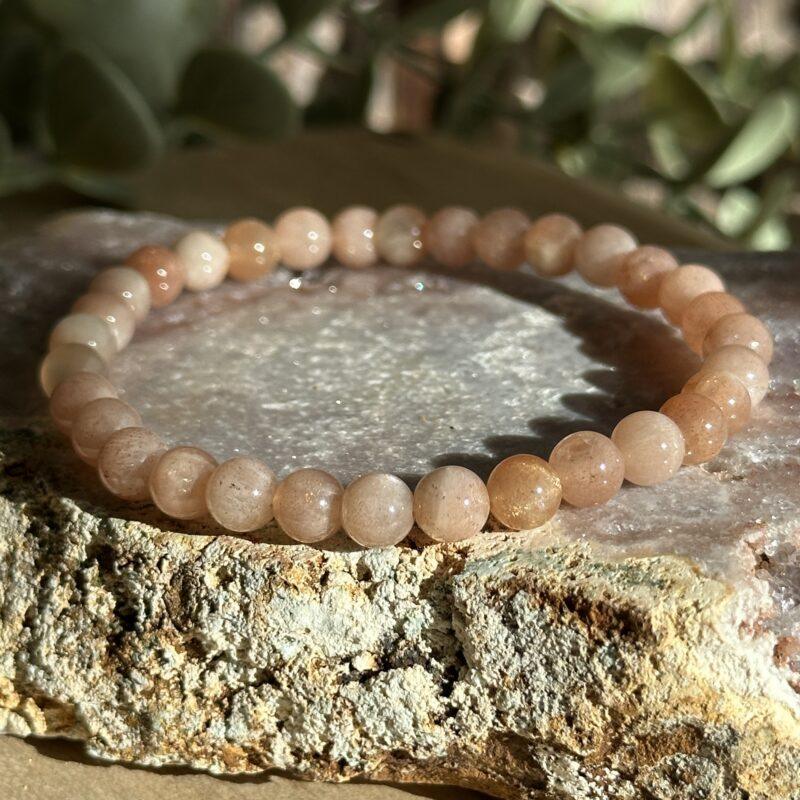 zonnesteen kralenarmband