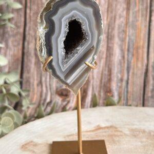 Agaat geode op standaard