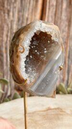 Agaat geode op standaard